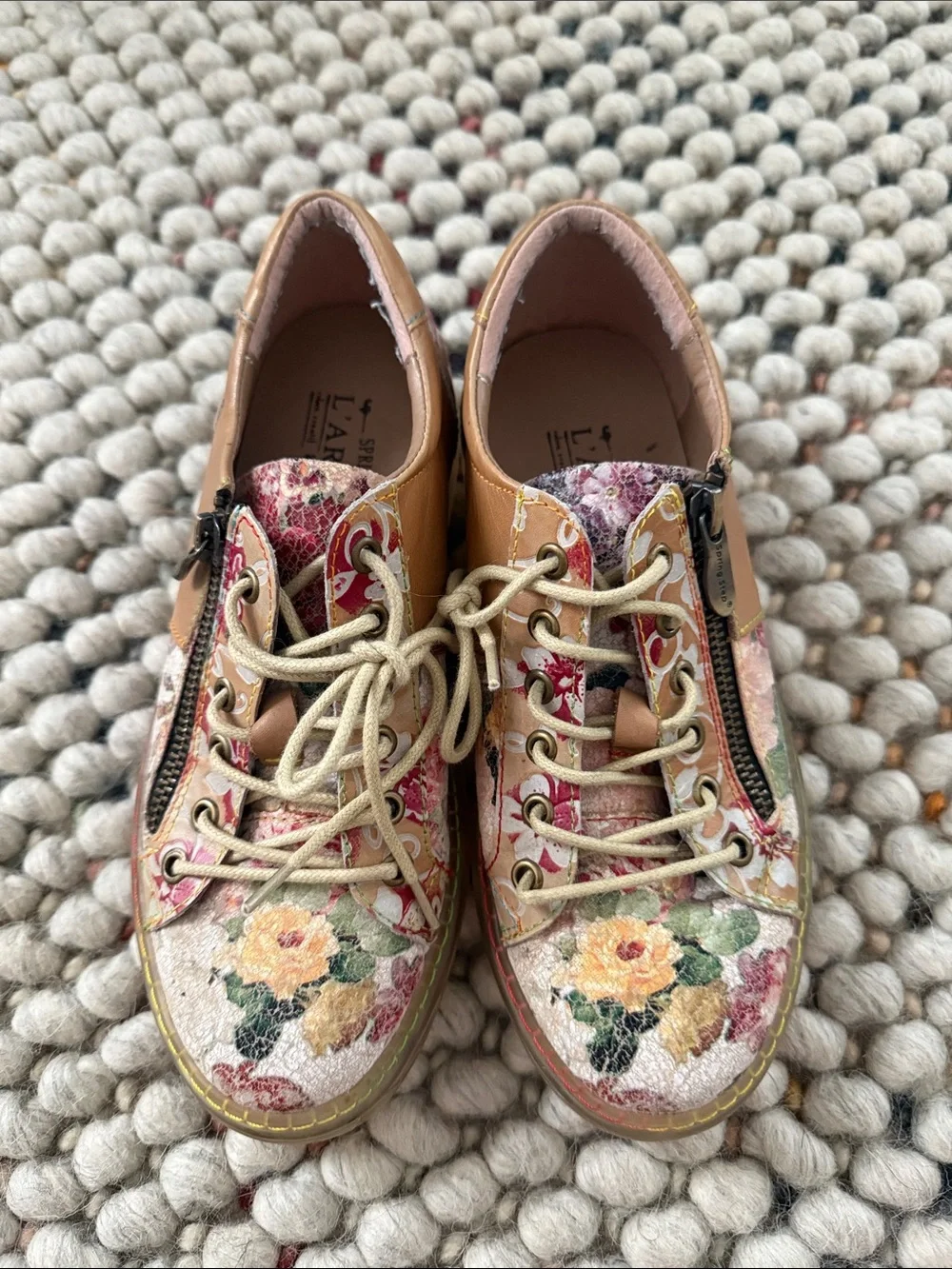 Floral Leather Lace-Up Sneakers with Side Zipper — Pink & Tan